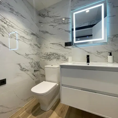 Mk77 - Lancia شقة ليون