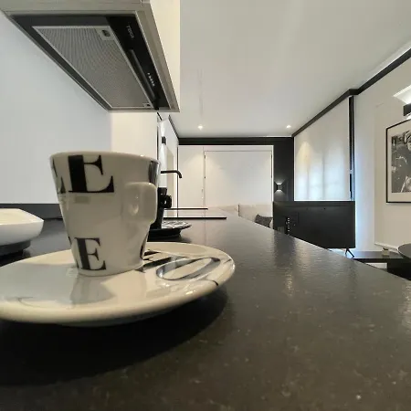 شقة Mk77 - Lancia *