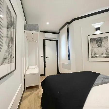 شقة Mk77 - Lancia *