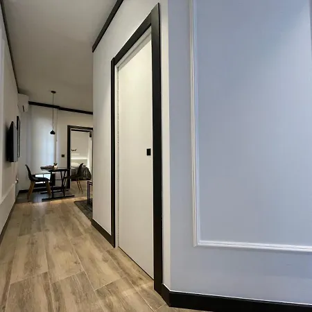 شقة Mk77 - Lancia *