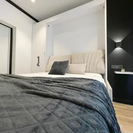 Apartment Mk77 - Lancia