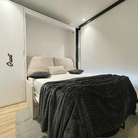 Mk77 - Lancia Apartment
