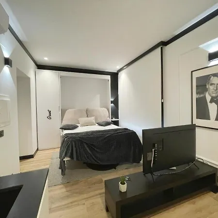 Mk77 - Lancia Apartment