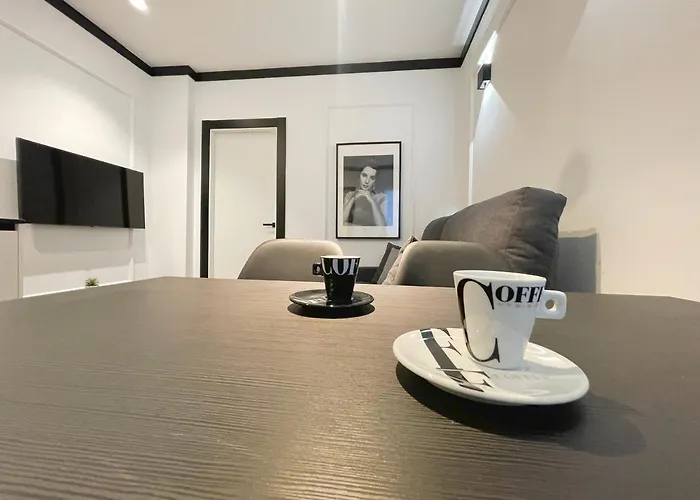 Mk77 - Lancia Apartment